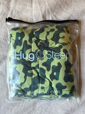 Hug Sleep Tween Camo Hooded Sleep Pod